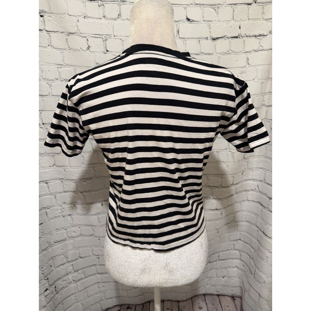 Beetlejuice Women's Skimmer Tee Black & White Stripe Short Sleeve Size XS - Picture 4 of 5